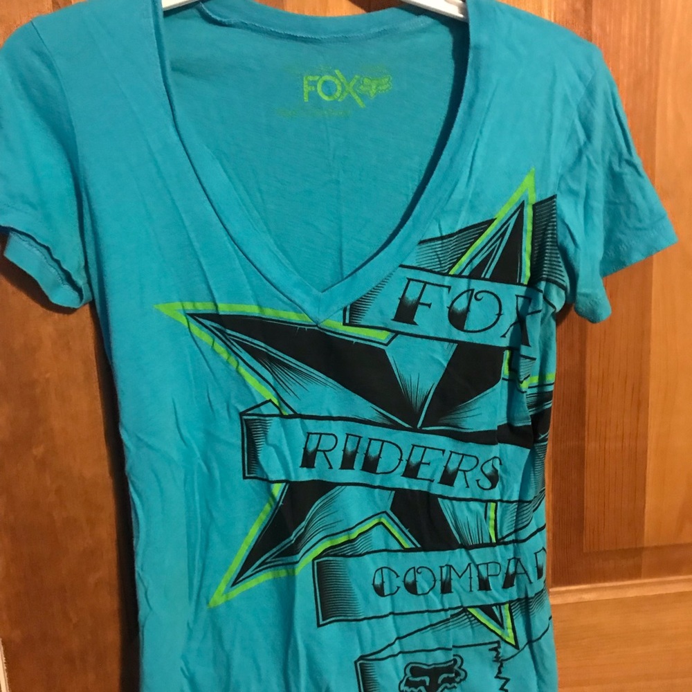FOX bright blue vneck tshirt. Size Medium